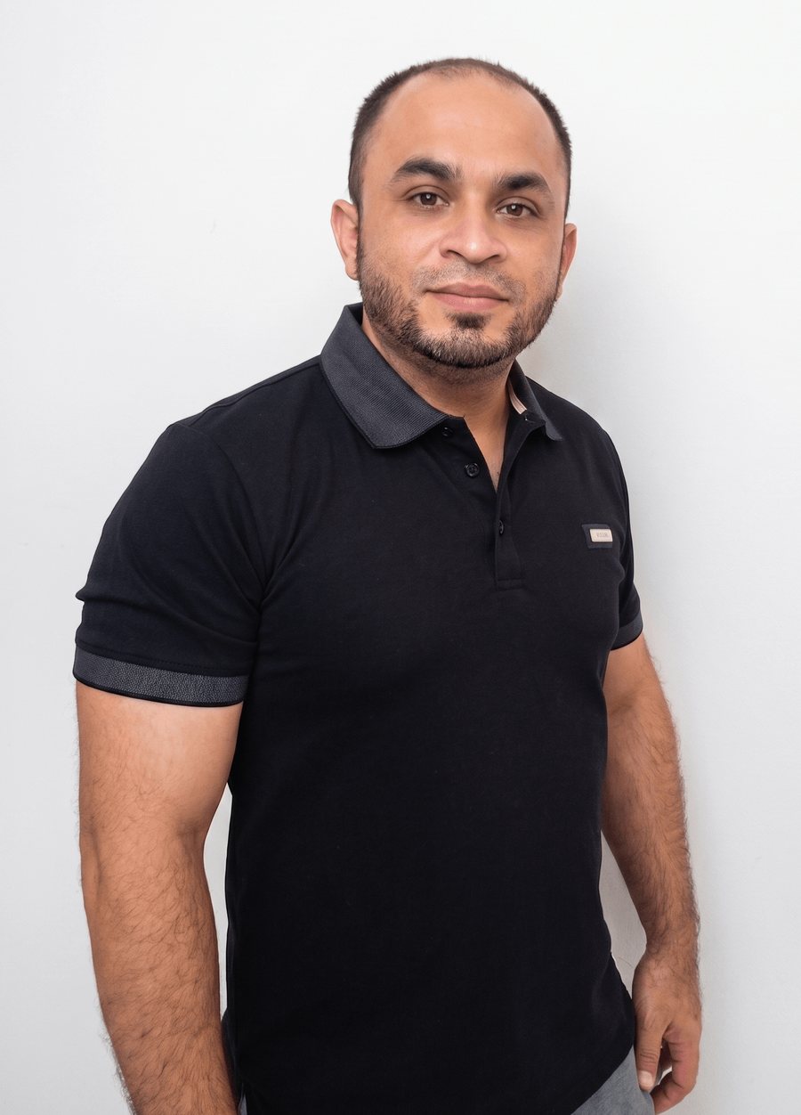 Alexander González, systems architect, in Bogotá